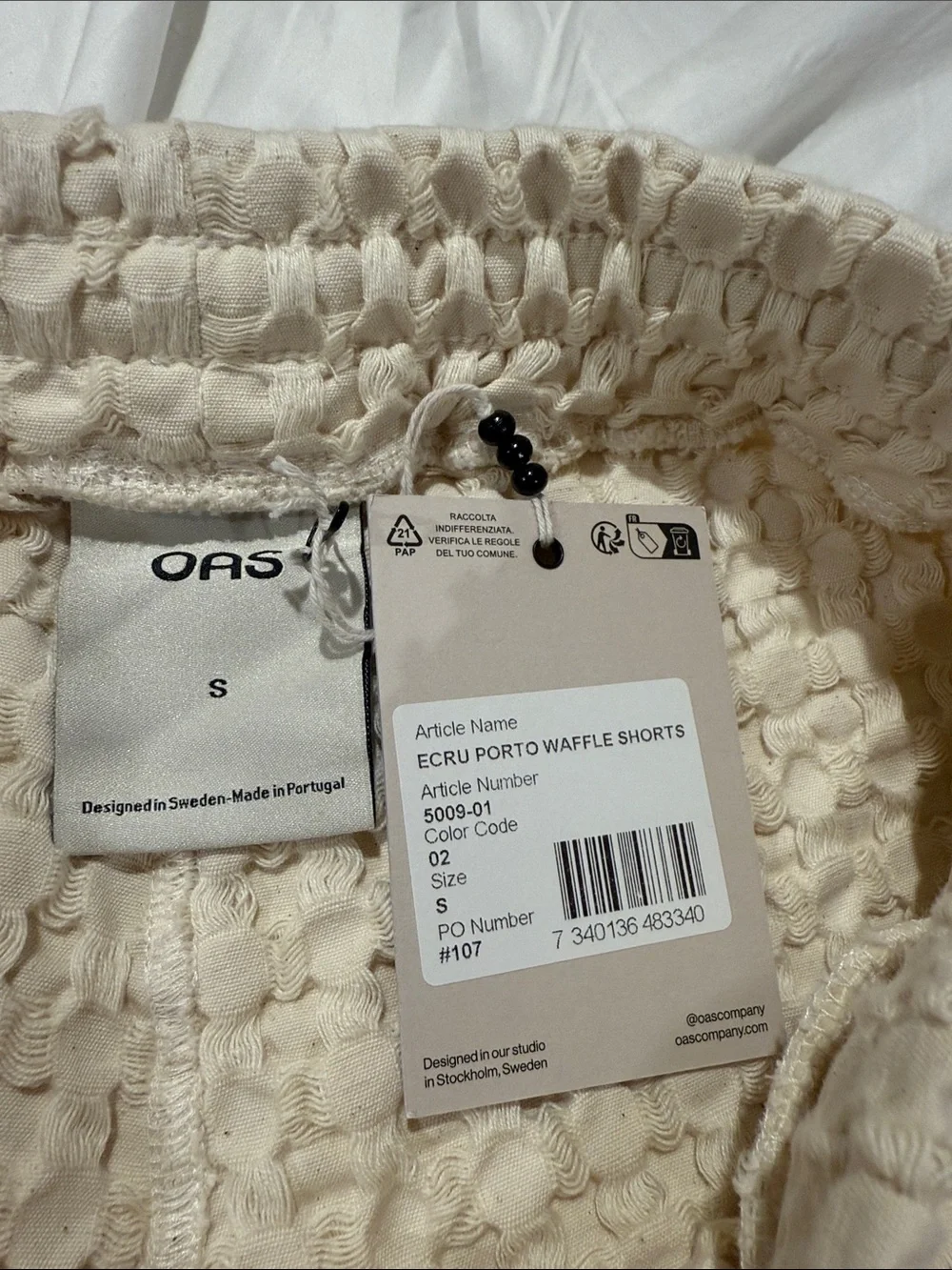 OAS Cream Waffle-Texture Swim Trunks